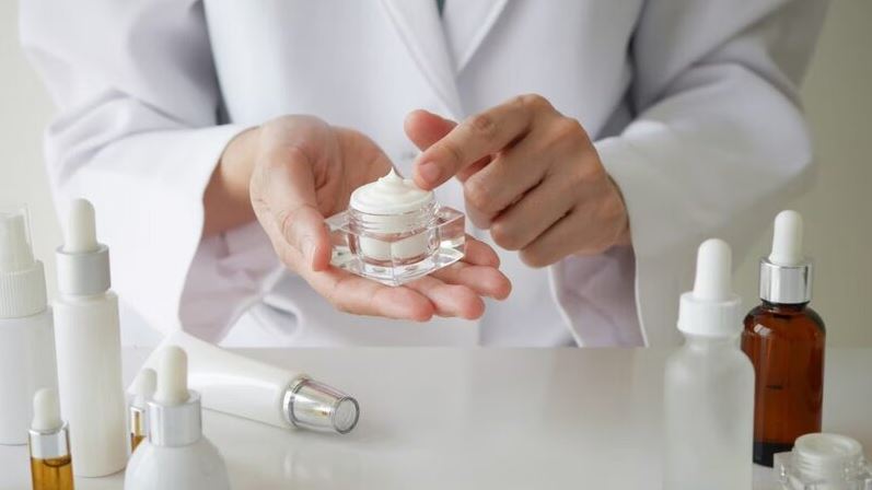 Hình: Nên lựa chọn sản phẩm phù hợp với loại da